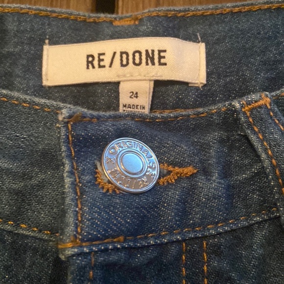 RE/DONE 90s High Rise Loose in Destroyed Broken Blue - Picture 5 of 7